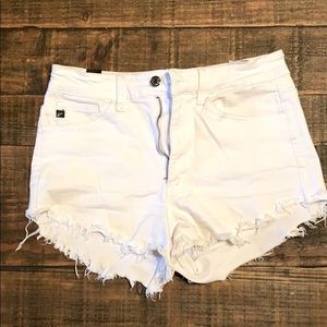 White shorts w/ distressed hem